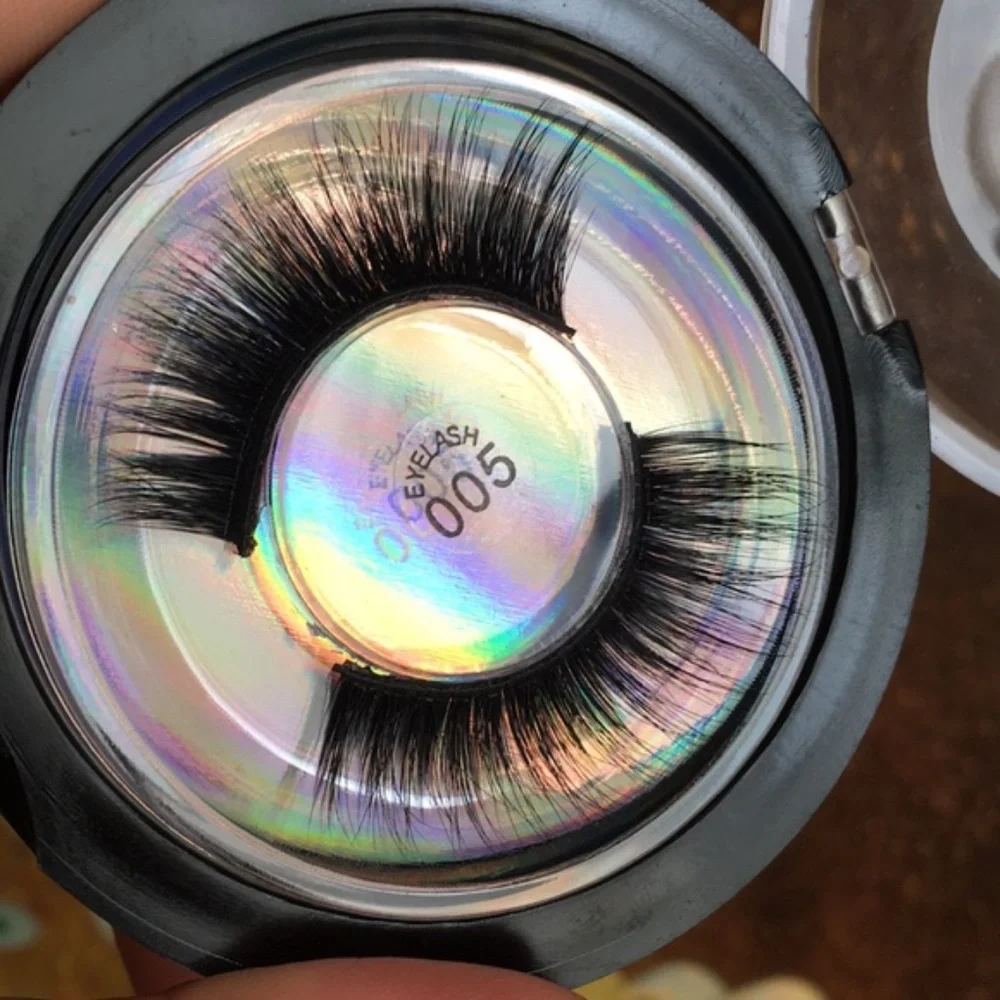 False 3D Silk Mink Super Long Eyelashes In A Box